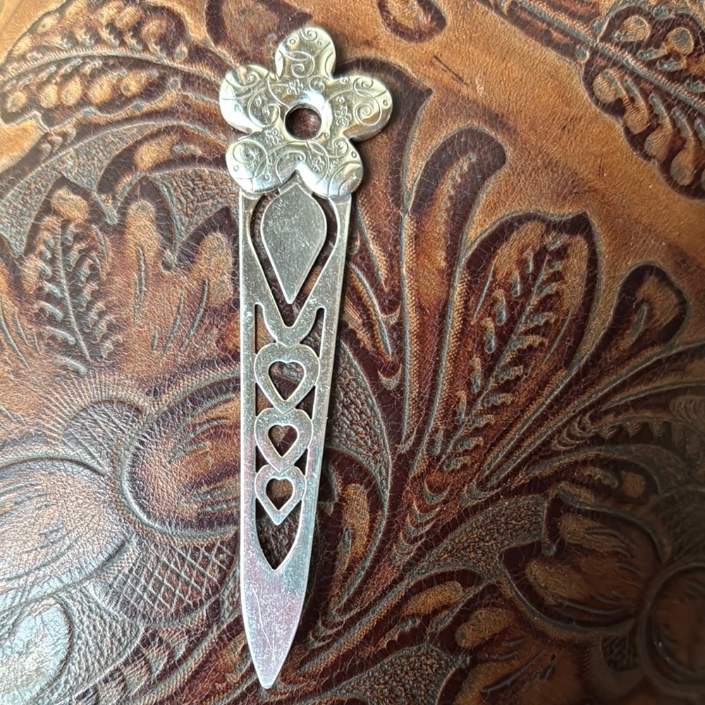 Brighton Floral Bookmark